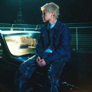 妮可裸乳被爆❌白浆的图片
